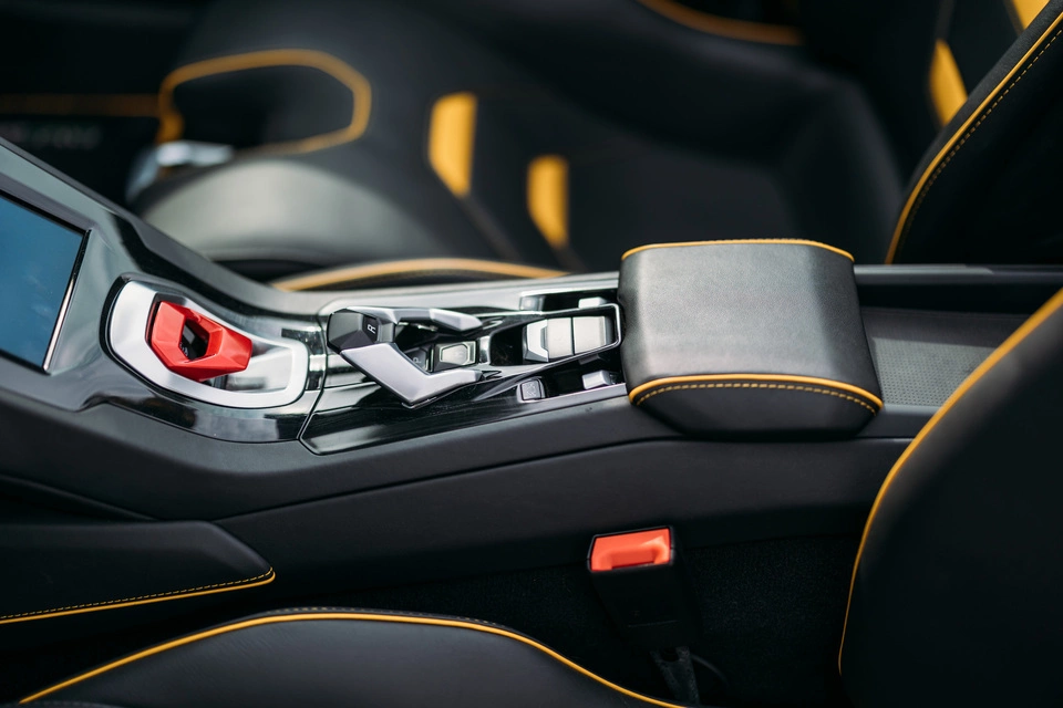 Rent a Lamborghini Evo-Spyder black, 2022 in Dubai