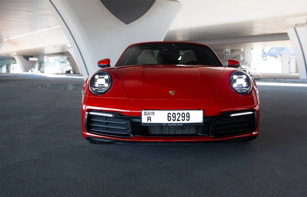 Аренда Порше 911-Тарга красный, 2023 в Дубае