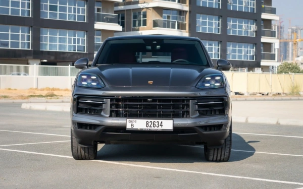 Аренда Порше Кайен-купе серый, 2024 в Дубае