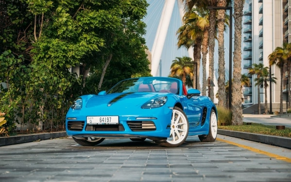 Porsche Boxster-718 2023 Blue