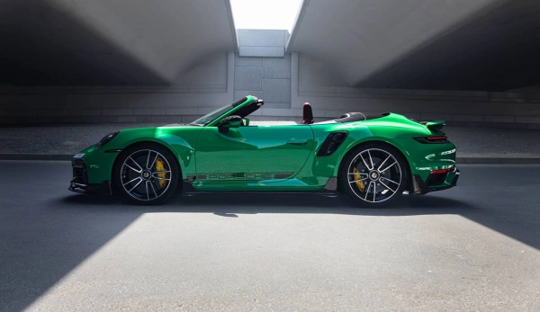 Rent a Porsche 911-Turbo-S green, 2023 in Dubai